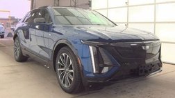 2024 Cadillac LYRIQ Sport 2