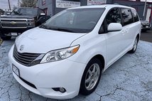 2014 Toyota Sienna XLE