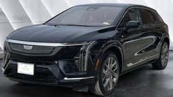 2025 Cadillac OPTIQ Luxury 2