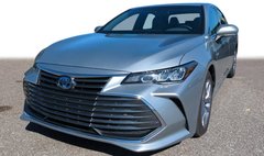 2021 Toyota Avalon Hybrid XLE