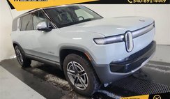 2025 Rivian R1S Adventure