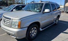 2004 Cadillac Escalade Base