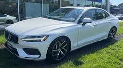 2020 Volvo S60 T5 Momentum