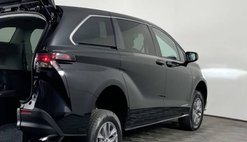 2023 Toyota Sienna LE 8-Passenger