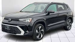 2025 Volkswagen Taos SE 4Motion