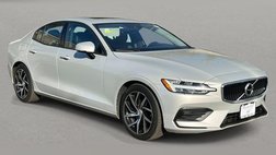 2020 Volvo S60 T5 Momentum
