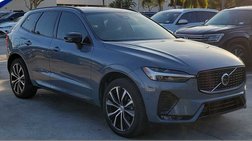 2024 Volvo XC60 B5 Plus Dark Theme