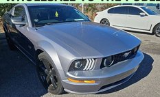2006 Ford Mustang GT Deluxe