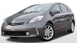 2012 Toyota Prius v Five
