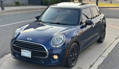 2017 MINI Hardtop Cooper