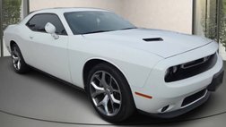2016 Dodge Challenger SXT Plus