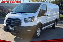 2022 Ford E-Transit 350