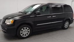 2016 Chrysler Town and Country Touring