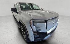 2024 GMC Sierra EV Denali Edition 1