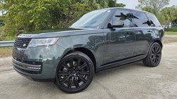 2026 Land Rover Range Rover P550e SE