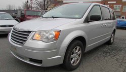 2010 Chrysler Town and Country LX