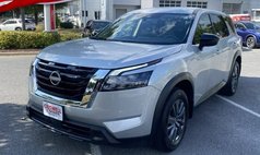 2024 Nissan Pathfinder S