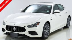 2022 Maserati Ghibli Modena Q4