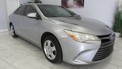 2017 Toyota Camry LE