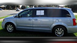 2016 Chrysler Town and Country Touring