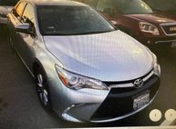 2017 Toyota Camry SE 4dr Sedan