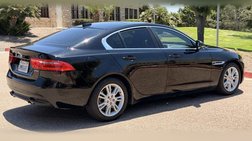 2019 Jaguar XE 25t Premium