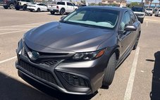2021 Toyota Camry Hybrid SE