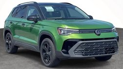 2026 Volkswagen Taos SE Black 4Motion