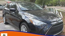 2020 Toyota Yaris L