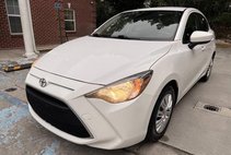 2019 Toyota Yaris L