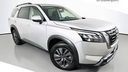 2023 Nissan Pathfinder SV