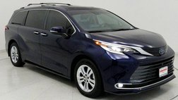 2023 Toyota Sienna Platinum 7-Passenger