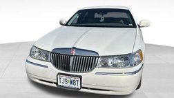 2002 Lincoln Town Car Signature