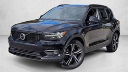 2020 Volvo XC40 T4 R-Design