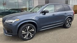 2023 Volvo XC90 Recharge T8 Plus Dark Theme