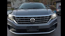 2020 Volkswagen Passat R-Line