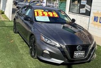 2021 Nissan Altima 2.5 SR