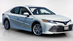 2020 Toyota Camry Hybrid XLE