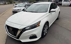 2022 Nissan Altima 2.5 S