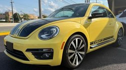2014 Volkswagen Beetle 2dr DSG 2.0T Turbo R-Line w/Sun/Sound/Nav PZEV