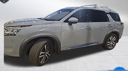 2022 Nissan Pathfinder Platinum