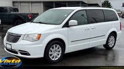 2016 Chrysler Town and Country Touring
