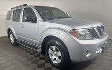 2010 Nissan Pathfinder S FE+