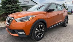 2020 Nissan Kicks SR
