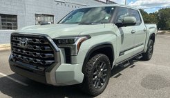 2024 Toyota Tundra Platinum HV