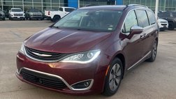 2017 Chrysler Pacifica Hybrid Platinum