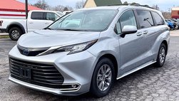 2021 Toyota Sienna XLE