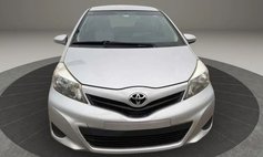 2012 Toyota Yaris L