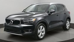 2022 Volvo XC40 T5 Momentum