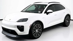 2025 Porsche Macan 4S Electric
